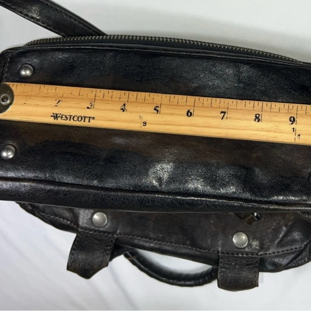 Vintage Frye Elaine Satchel Duffle Shoulder Italian Leather distressed HandBag - Picture 9 of 11